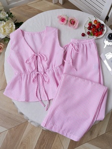 ชุดเซ็ต 2 ชิ้น เสื้อแขนกุดลายทางผูกเชือกและกางเกงขายาว สไตล์แฟชั่นฤดูร้อนสุดเซ็กซี่สำหรับใส่เดินเที่ยว - Product Image 4