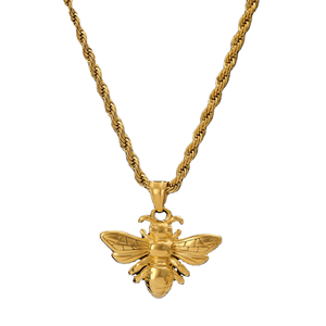 Collana Unisex Trendy in Acciaio Inox Placcato Oro con Ciondolo Ape e Catena Singapore Intrecciata, Regalo Personalizzato per Fidanzata - Product Image 1