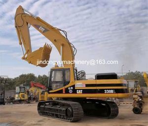 Excavatrice sur chenilles hydraulique CAT330BL d'occasion, 30 tonnes, avec moteur et pompe - Équipement de construction à forte puissance de creusement à vendre - Product Image 2