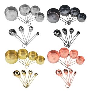 Juego <span class=keywords><strong>de</strong></span> <span class=keywords><strong>Tazas</strong></span> y Cucharas <span class=keywords><strong>Medidoras</strong></span> <span class=keywords><strong>de</strong></span> Acero Inoxidable Dorado, 8 Piezas, con Medidas Grabadas - Product Image 6