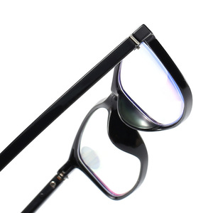 Giá Rẻ Bán Buôn Nhà Máy Chống Ánh Sáng Xanh Presbyopic Kính Xách Tay TR90 Khung Mỏng Phụ Nữ Đàn Ông Đọc Sách Kính - Product Image 4