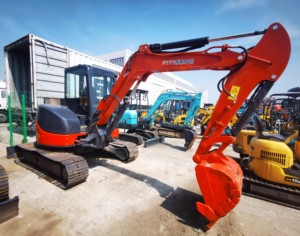 Mini-excavatrice sur chenilles HITACHI ZX50U d'occasion en bon état, 5 tonnes, moteur Yanmar 29,8 kW avec boîte de vitesses, moteur PLC, pompe - Product Image 1
