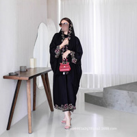 Robe longue élégante en mousseline de laine brodée de perles à manches longues, grande taille, avec strass floraux et travail artisanal, ensemble deux pièces hijab musulman