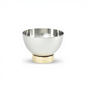 Classic Design Stainless Steel Serving Bowl Bestest Quality Customized Size <b>Chocolate</b> Serving Bowl For Sale - Product Image 1