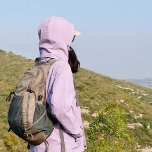 Sac à dos léger, imperméable, pliable, écologique en polyester, logo personnalisé, promotionnel, pour voyages en plein air, randonnée, alpinisme - Product Image 4