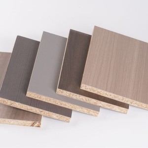 Tablero de Partículas de Melamina de Alta Calidad, Libre de Formaldehído, <span class=keywords><strong>OSB</strong></span> E2 E1 E0, 5mm/18mm, 8 pies, <span class=keywords><strong>Verde</strong></span>, para Dormitorio y Baño, Gran Venta - Product Image 5