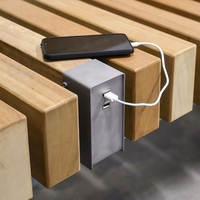 Banc solaire en acier inoxydable équipé de WiFi et d'éclairage LED, système d'alimentation solaire autonome avec fonction de mise à niveau personnalisée