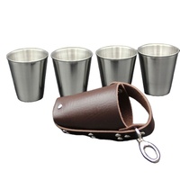 Mini incassable 4 pièces verre à liqueur en métal en acier inoxydable tasses de voyage 75ml ensemble de récipients à boire écologiques avec sac en cuir PU