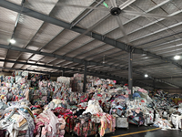 Matières premières textiles recyclées de haute pureté, fibres de polyester de haute pureté provenant d'usines chinoises