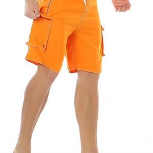 ชุดว่ายน้ำผู้ชายแบบสองชิ้น สีพื้น ผลิตโดยผู้ผลิตมืออาชีพจากจีน ผ้าตาข่ายซับใน แห้งเร็ว ออกแบบตามสั่งสำหรับออกกำลังกาย - Product Image 4