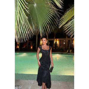 Robe de soirée corset noire Cortez pour femme, grande taille, style robe de bal, avec décorations à sequins, options longueur au sol et longueur genou, taille XL - Product Image 6
