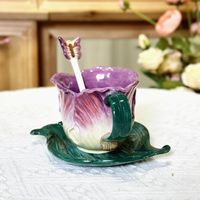 Tasse à thé en céramique et soucoupe 6OZ 3D peint à la main fleur et feuille de Lotus tasse à café cadeau pour les femmes-tulipe violette