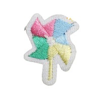Patchs en tissu brodés de petite taille en gros, patchs miniatures coréens faits à la main pour le bricolage, patchs brodés mignons de chiens, de voitures et de fleurs