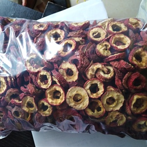 Shan Zha Crataegus Pinnatifida, fruits d'aubépine séchés, tranches, emballage en vrac, goût acide, processus de séchage sans pépins - Product Image 2