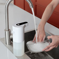 Distributeur automatique de savon shampoing à capteur mural en plastique ABS moderne et amusant pour salle de bain Pompe à liquide sans contact pour usage domestique