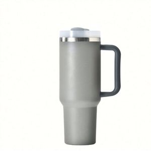 แก้วน้ำสแตนเลสเก็บความร้อนความเย็น ขนาด 40 ออนซ์ พร้อมโลโก้สั่งทำ แก้วกาแฟแบบพกพาสำหรับเดินทางในรถยนต์ มีหูจับ ฝาปิดพร้อมหลอด - Product Image 1