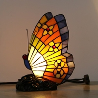Nouvelle tendance à côté de la table vitrail animal veilleuse abat-jour fait main beurre mouche tiffnay lampe pour chevet