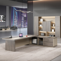Bureau de direction moderne de luxe en forme de L avec placage bois et armoire latérale assortie pour PDG et bureau d'entreprise
