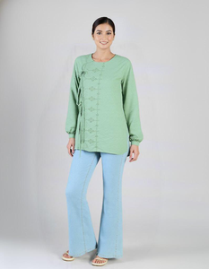 Vente en gros de Kurung Moden, style droit, sans repassage, pour l'Aïd 2025, en stock, prix d'usine, couture OEM, Malaisie, KWC Pukal, première main - Product Image 2