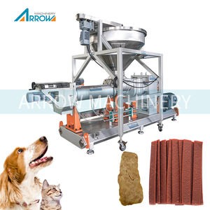 Machine de nourriture pour animaux de compagnie de collations d'extrusion à froid de chien de haute qualité Moteur et engrenage contrôlés par PLC multi-tension - Product Image 1