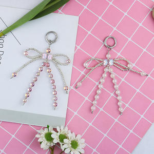 Nouveau haut de gamme cristal nœud papillon perlé porte-clés pendentif sac polyvalent suspendu coque de téléphone décoration - Product Image 2