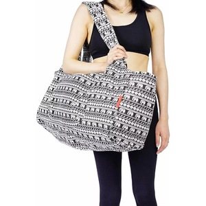 Sac de transport pour tapis de yoga BSCI, grand sac fourre-tout pour tapis de yoga avec poches, compatible avec les tapis dotés de poches de rangement multifonctions, léger - Product Image 2