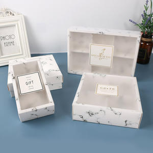 Caja para Postres con Impresión de Mármol, con 2, 4 o 6 Divisiones, para Cupcakes, Bombones, Galletas, con Funda de PVC Esmerilado - Product Image 1