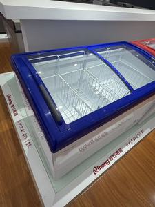 Congelador de arcón con puerta corredera de Vidrio Curvo de refrigeración directa comercial con luz LED Congelador de gran capacidad de congelación y refrigeración - Product Image 3