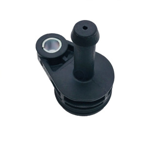 ข้อต่อท่อน้ำหล่อเย็นออดี้ 06K121143A ท่อน้ำกลับหัวสูบ อะไหล่ทดแทน - Product Image 1