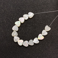 Perles en coquillages naturels blancs de mer, petites perles en forme de cœur de pêche, symbole de l'amour et de la chance pour la fabrication de bijoux et bracelets DIY