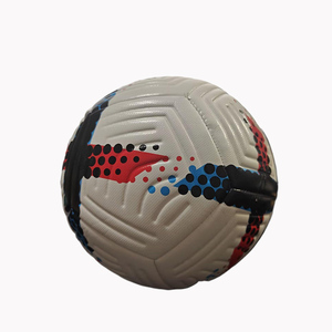 Ballon <span class=keywords><strong>de</strong></span> football d'entraînement Bola <span class=keywords><strong>De</strong></span> Futebol <span class=keywords><strong>de</strong></span> balle <span class=keywords><strong>de</strong></span> match officiel <span class=keywords><strong>de</strong></span> taille standard 5 pour adulte et club <span class=keywords><strong>de</strong></span> football - Product Image 4
