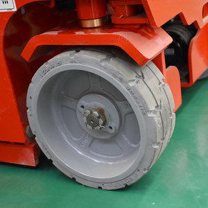 Plateforme élévatrice à ciseaux hydraulique fiable, stabilité supérieure sur terrain incliné et non préparé - Product Image 2