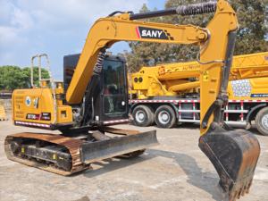 Chine Original Sany 75 Pelle hydraulique sur chenilles d'occasion Petite taille 7 tonnes Pelle excavatrice pour engins de terrassement - Product Image 3