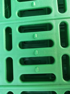 Nouveau sol en plastique de haute qualité pour moutons et chèvres, idéal pour les fermes. - Product Image 5