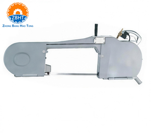 Scie à ruban électrique <span class=keywords><strong>de</strong></span> haute précision pour la découpe <span class=keywords><strong>de</strong></span> carcasses <span class=keywords><strong>de</strong></span> bovins en abattoir industriel - Product Image 1