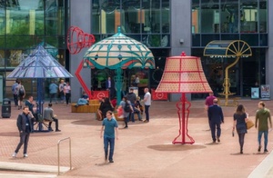 Installazione Luminosa Oversize che Combina <span class=keywords><strong>Storia</strong></span> dell'Arte con Tecnologia Moderna - Product Image 5