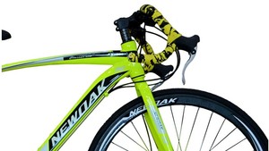 Bicicleta de Carretera de 26 Pulgadas con Manubrio Curvo para Adultos, Nuevo Diseño, con Frenos de Disco RD-SJ0025-02 - Product Image 3