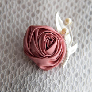 Ramillete Artificial Rosa para Boda, Pulsera de Flores, Accesorios de Tela para Novias e Invitadas - Product Image 3