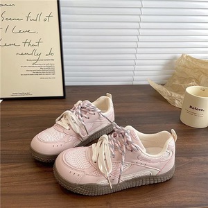 Chaussures en maille vintage de style coréen tendance et exclusives pour le printemps 2026, baskets polyvalentes et tendance à bout rond - Product Image 1