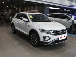 Nuevo Auto 2025, Vws T-roc SUV R-line, Volante a la Izquierda, Caja de Cambios Automática, Tracción Delantera, R17, Autos Volkswagen de Gasolina, T-roc 2025 Revisado - Product Image 6
