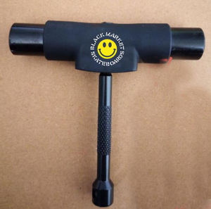 Herramienta para Patinetas, Herramienta Semiautomática para Patinetas, También para Tablas, Ejes, Ruedas, Rodamientos - Product Image 4