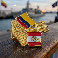 Épingles de revers personnalisées plaquées or 3D, badges émaillés personnalisés, gaufrage de logo de drapeau, lettres, épingles émaillées sur mesure