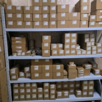 Nuevo Controlador Dedicado PLC PAC Gcsy UC-PRG020-12A Original en Stock para Control Industrial, Programación PLC, 1 Año de Garantía