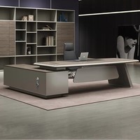 Bureau de direction moderne personnalisable OEM, grande taille 3m, table de patron en forme de L avec hubs d'alimentation intégrés