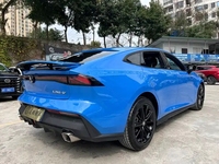 Livraison Rapide 2022 Changan UNI-V Version Sport Haute Performance Haute Qualité Pack Cadeau Utilisateur Voiture Essence pour l'Afrique
