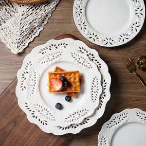 NOUVEAU <span class=keywords><strong>Assiette</strong></span> <span class=keywords><strong>à</strong></span> dîner <span class=keywords><strong>creuse</strong></span> en céramique blanche gaufrée européenne Pain Gâteau Pâtes Dessert Salade de fruits Plateau de service Vaisselle de restaurant - Product Image 3