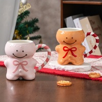 Smile Gingerbread Man Shaped Design Tasse en céramique Décorations et cadeaux de style Noël en gros