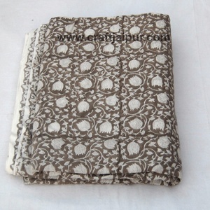 Belle Sanganeri Floral Bloc Imprimé Indien À La Main Brun Coton Tissu pour Courir Robe Couverture Artisanat Rideau En Gros Sac - Product Image 1