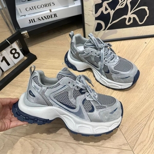 Colección Primavera Verano 2025: Zapatos Deportivos Casuales Transpirables para <span class=keywords><strong>Mujer</strong></span>, Inspirados en Forrest Gump, con Plataforma y Diseño Robusto - Product Image 1