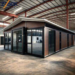 Casa Contenedor Expandible de 40 pies con Techo Inclinado, Acabado en Madera, Paredes Completas de Vidrio, Prefabricada, Modular, para Oficina, Sala de Exposiciones o Villa - Product Image 1
